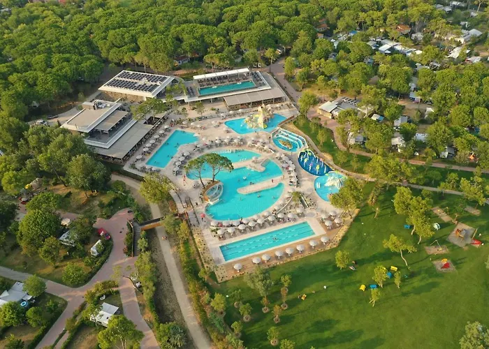 Mediterraneo Camping VillageCampeggio